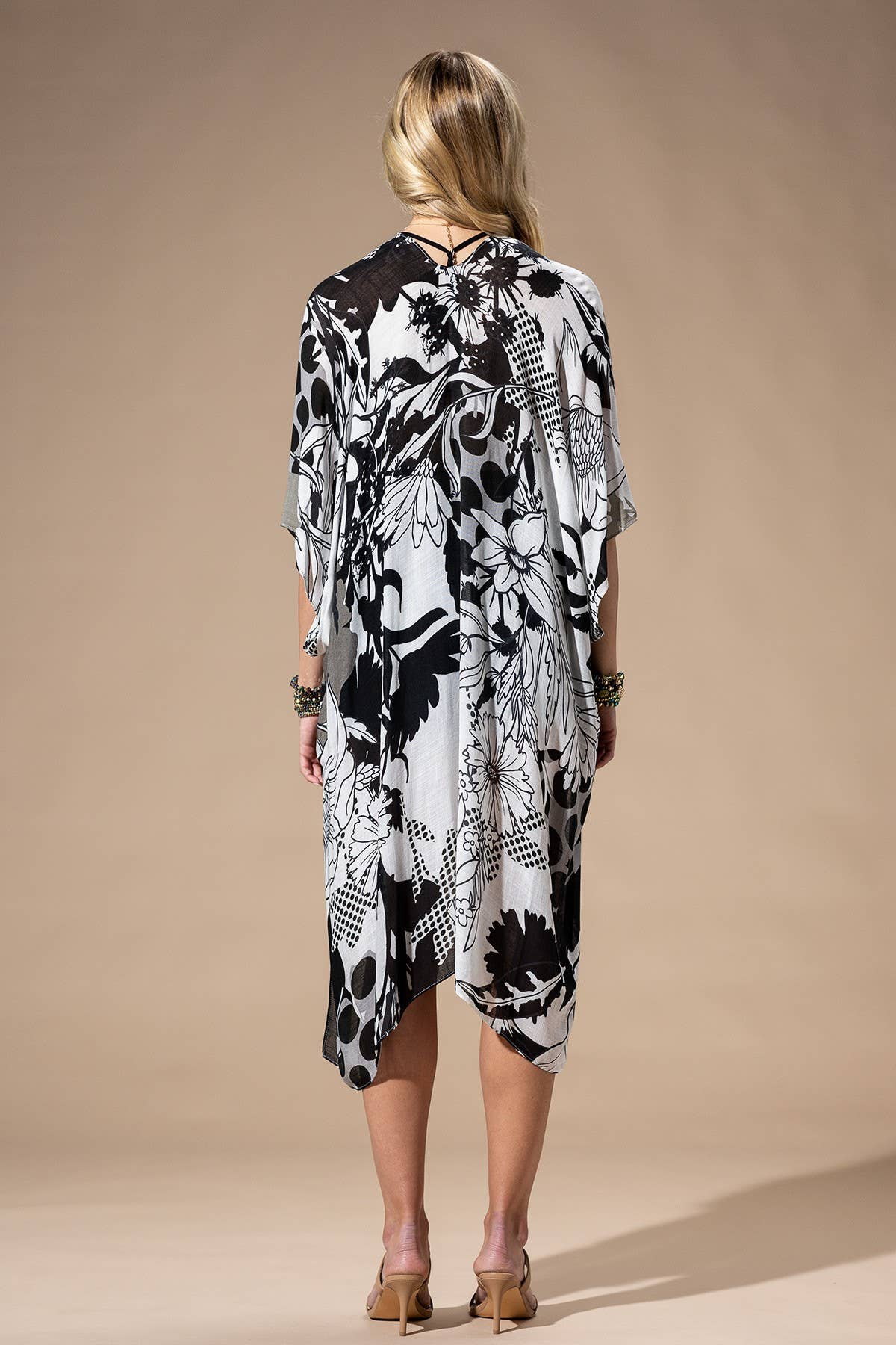 Monochrome Bloom Kimono