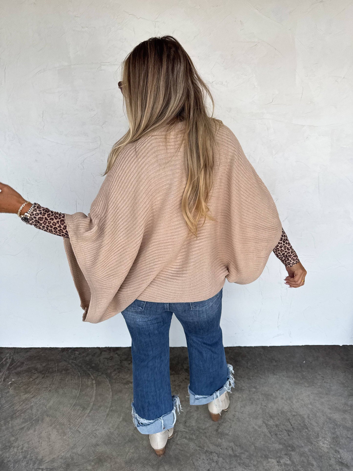 FALL MEG PULLOVER PONCHO