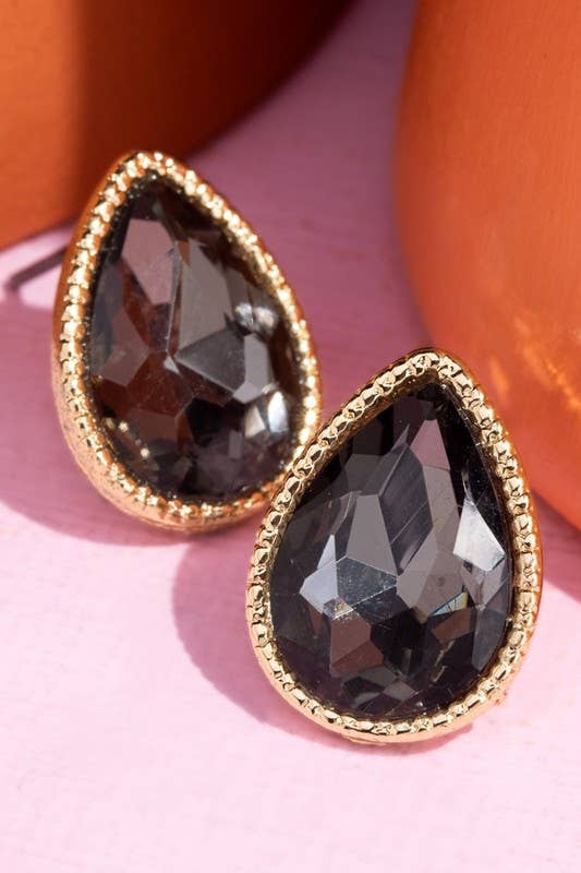 *Special* Glass Teardrop Stud Earrings