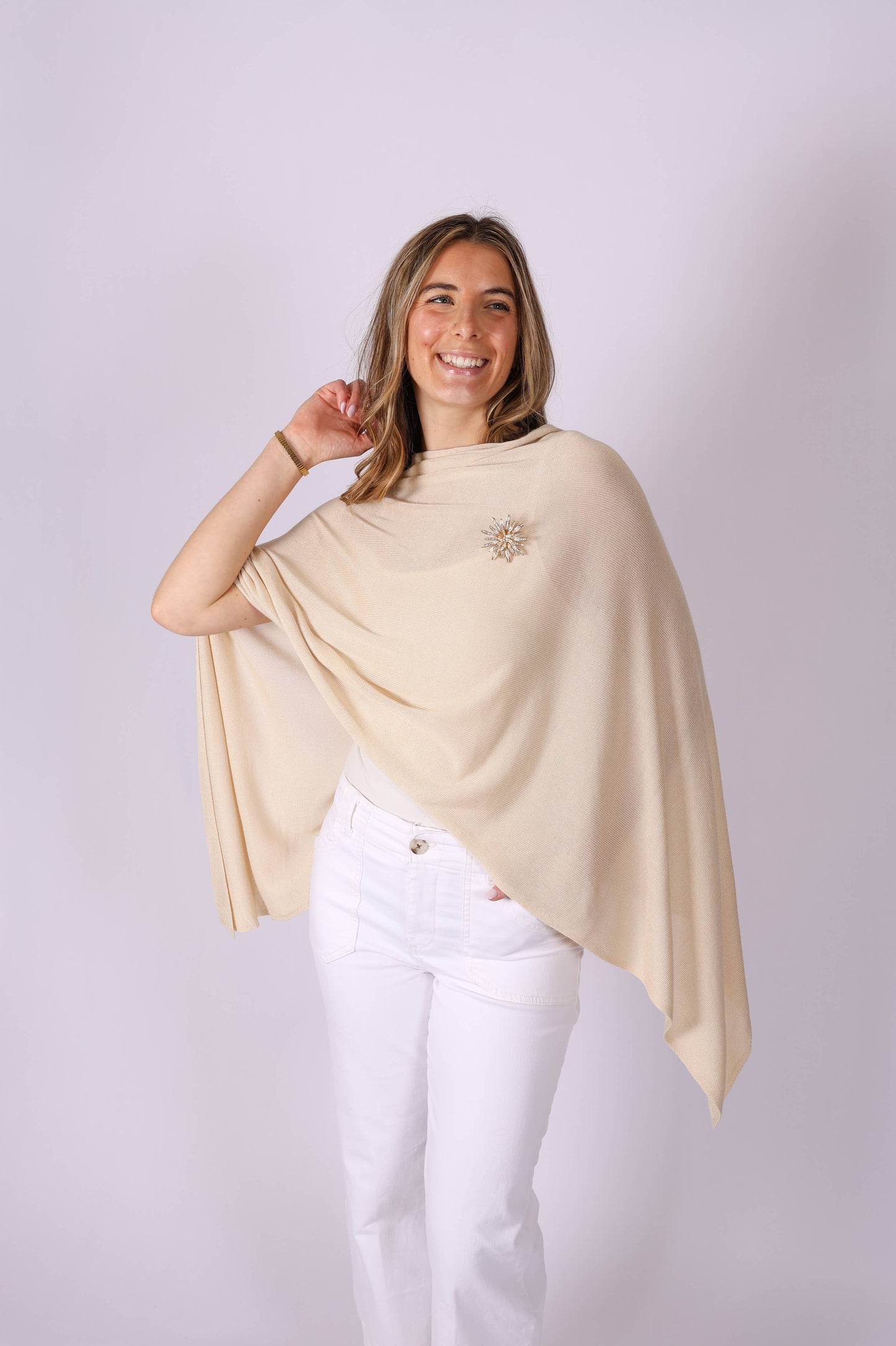 Elsa Bamboo Lightweight Bamboo Poncho – One Size