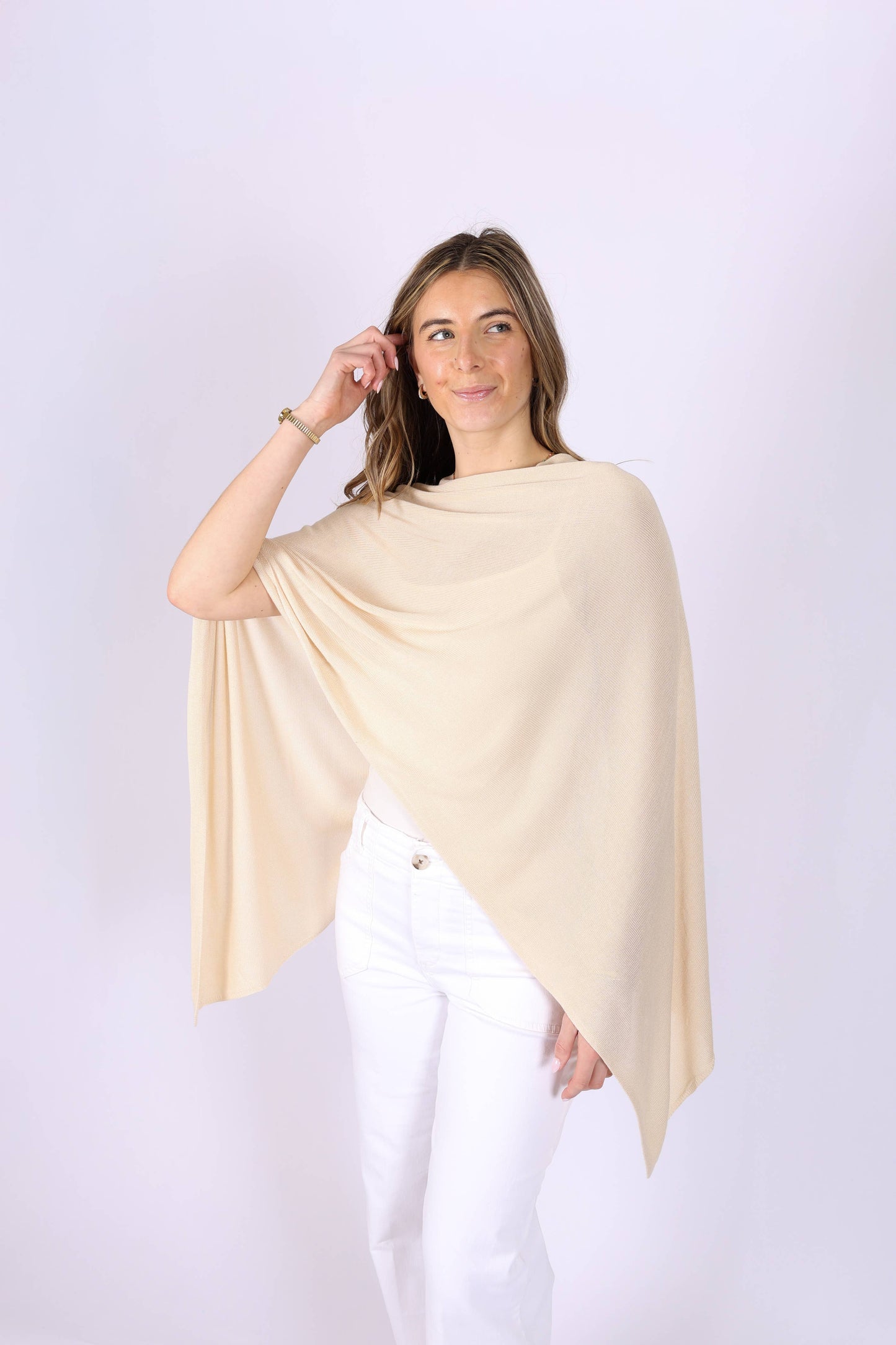 Elsa Bamboo Lightweight Bamboo Poncho – One Size
