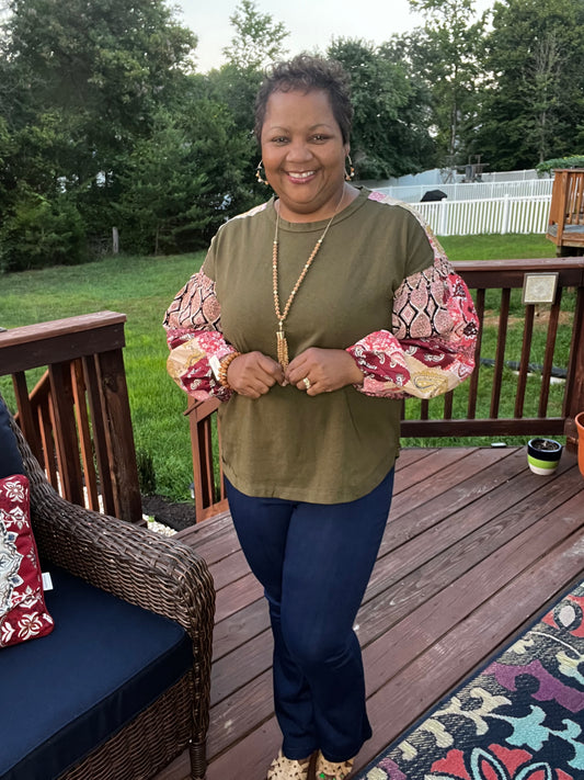 PRINTED DETAILING LOOSE FIT TOP